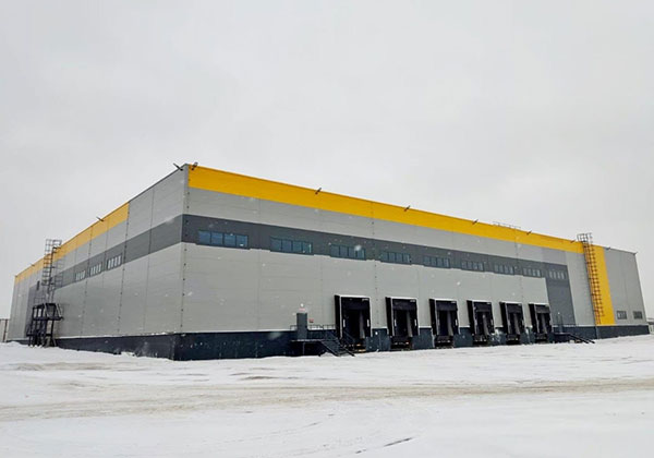 prefabricated steel warehouse