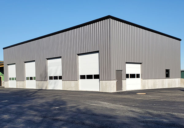 prefabricated single-slope warehouse