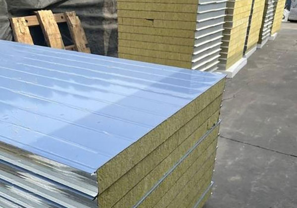 Rock wool sandwich panels