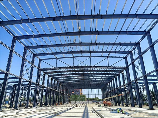 green steel structures