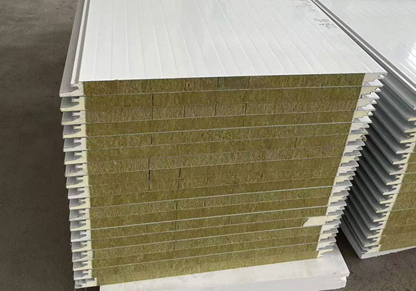 insulated sandwich panel